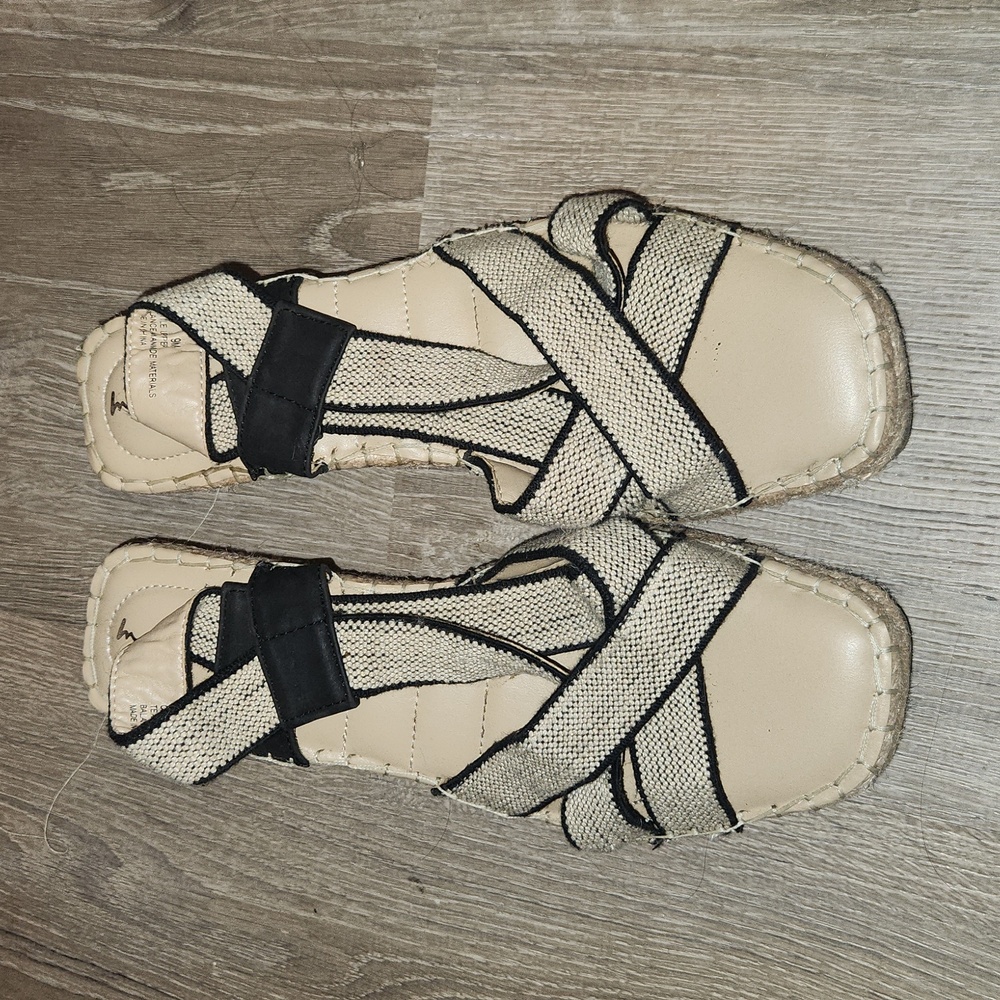 Platform wedge sandals by mee too